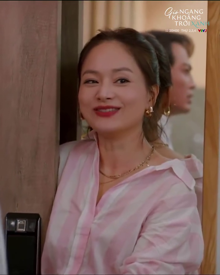 Gió ngang khoEA3;ng trEDD;i xanh - TEAD;p 40: Mỹ Anh tát Đăng trước mặt nhân tình - Ảnh 2.