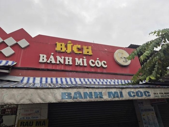Ngộ độc sau ăn bánh mì ở TP.HCM: 235 người nhập viện, điều tra nguyên nhân và trách nhiệm cơ sở bán hàng