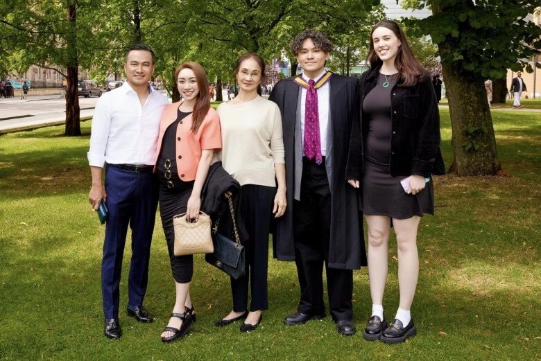 Lý Thùy Chang được khen tinh tế vì cách đối xử với mẹ chồng và Gia Cát.