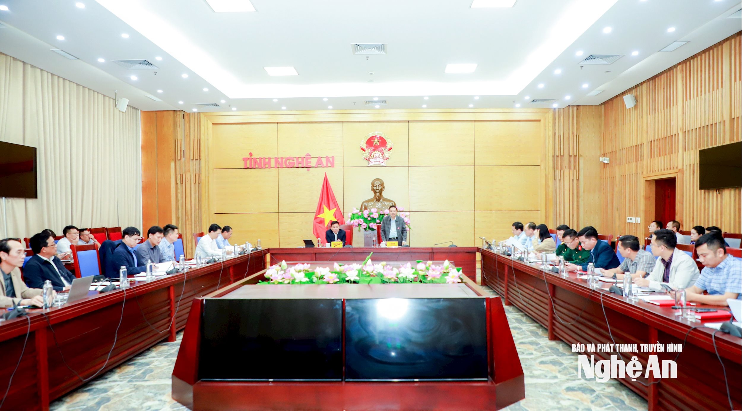 Quang cảnh cuộc làm việc. Ảnh: Thành Duy