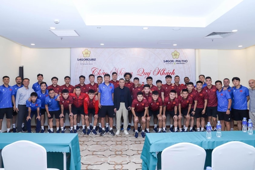 Xuân Son và ĐT Việt Nam nhận doping tinh thần trước trận gặp Lào-739934