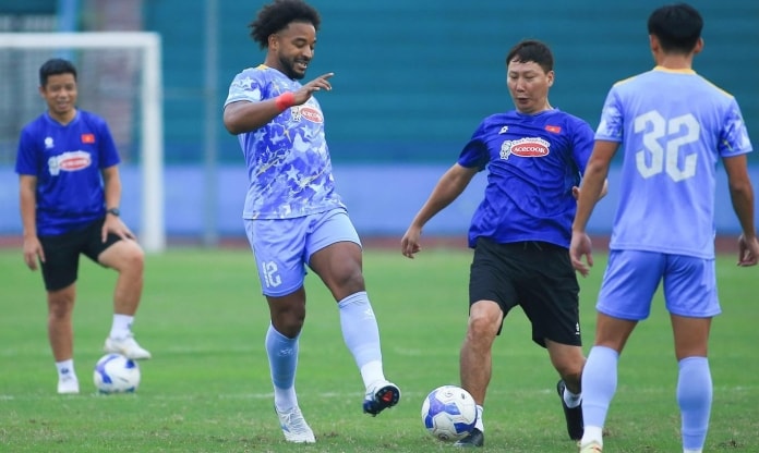 ĐT Việt Nam vắng 1 loạt cầu thủ ở buổi tập đầu tiên