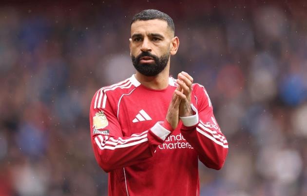 Salah trở thành vấn đề của Liverpool.