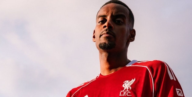 Kỳ chuyển nhượng giữa mùa sắp mở cửa.