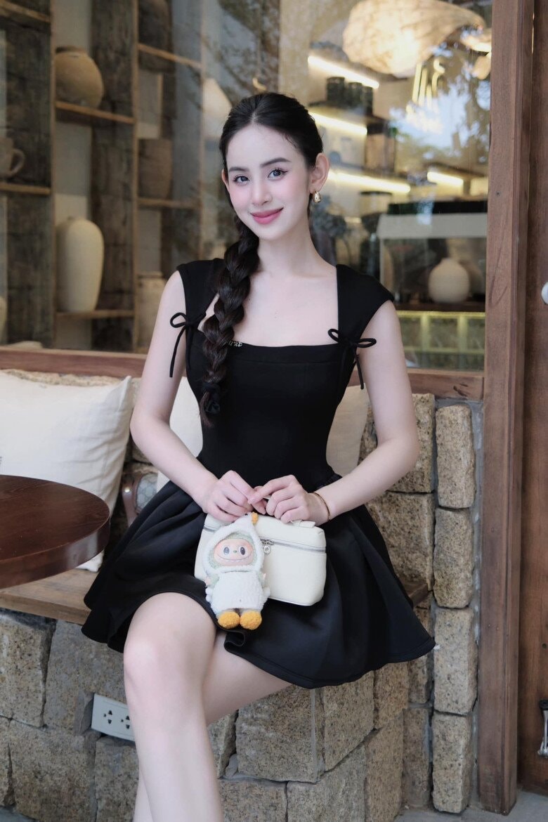 Hương Liên từng được nhiều khán giả ví von là “Kim Tae Hee của Việt Nam”.