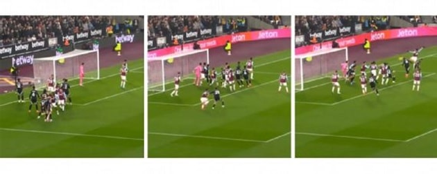 Các cầu thủ Arsenal đứng ở cột xa rồi đồng loạt di chuyển đến cột gần khi bóng được rót vào vòng cấm