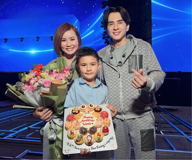 Đan Trường và Thủy Tiên cùng nhau nuôi nấng bé Thiên Từ.