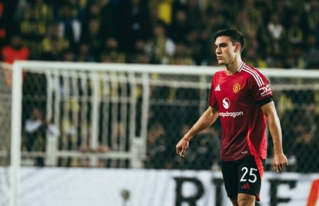 Ugarte từng được kỳ vọng rất nhiều khi mới về Man Utd.