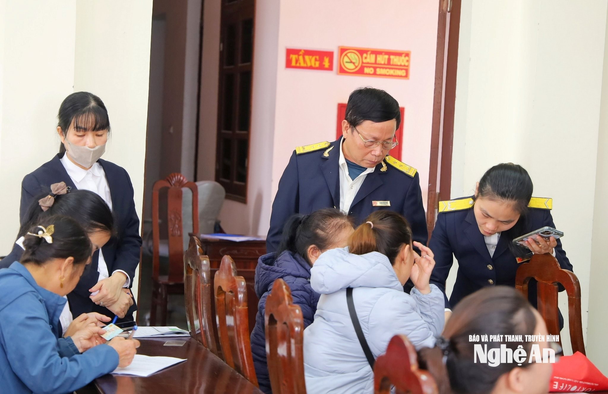 Hue-gren 2 vägleder företagshushåll att konvertera till den nya deklarationsmetoden. Foto - PV