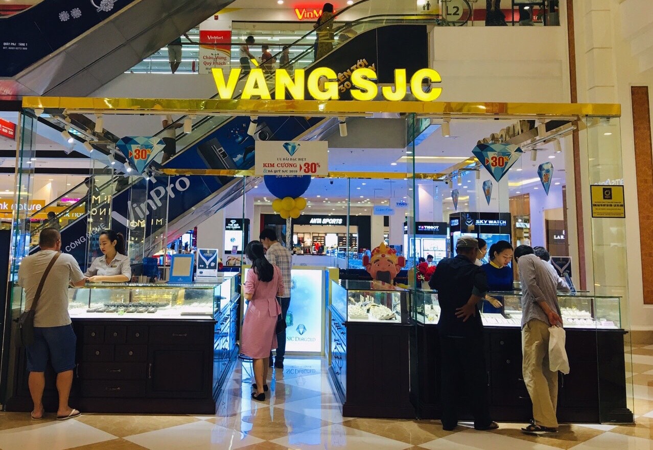 Giá vàng hôm nay 15/11/2025: Bảng giá vàng ACB SJC PNJ, vàng nhẫn BTMC, vàng thế giới