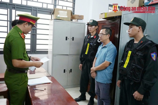 Bắt tạm giam 3 cựu cán bộ ngân hàng vi phạm quy định về cho vay, gây thiệt hại 35,6 tỷ đồng -0