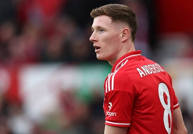 Anderson đang là trụ cột của Nottingham Forest.