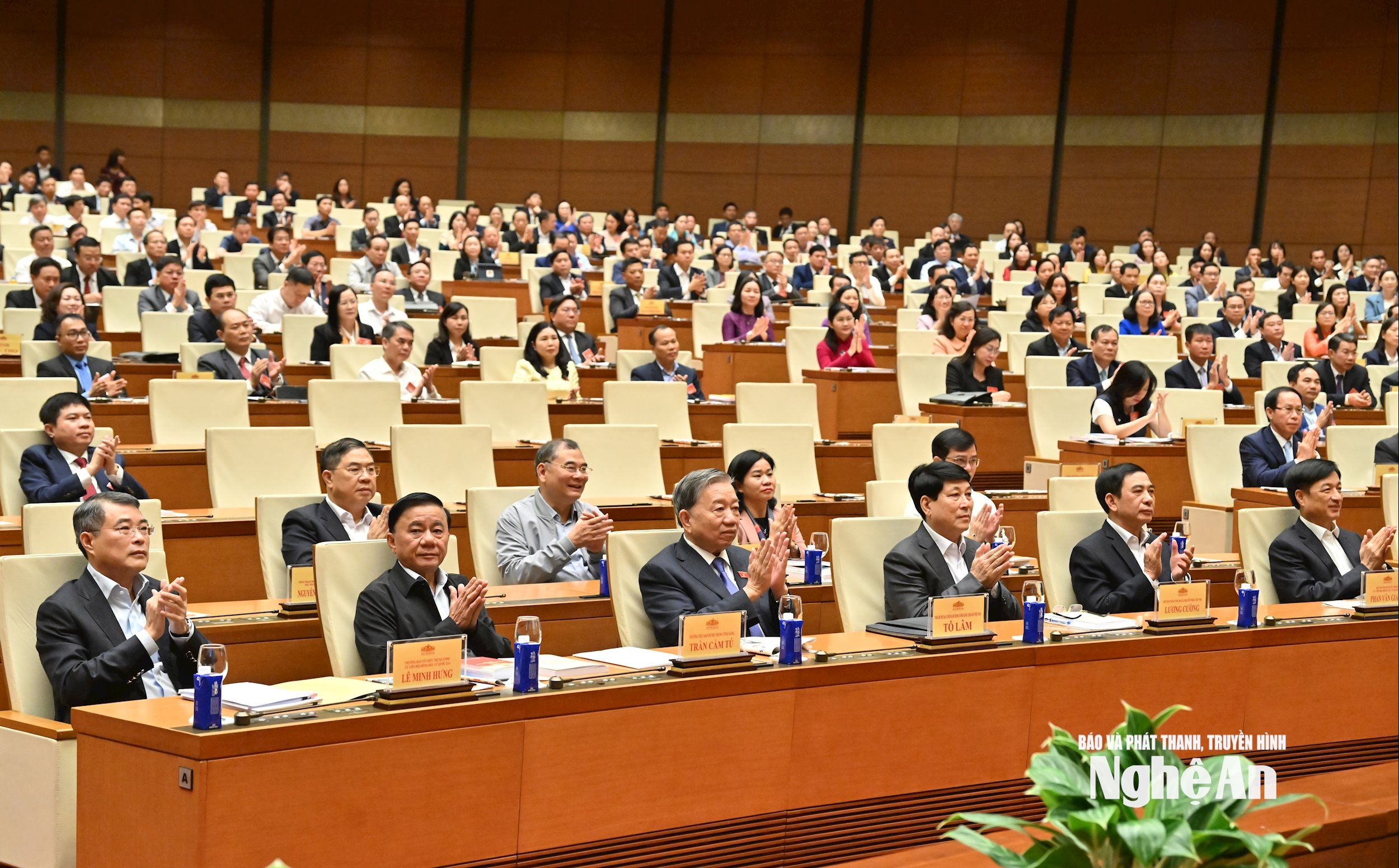  6033827390b31ced45a2