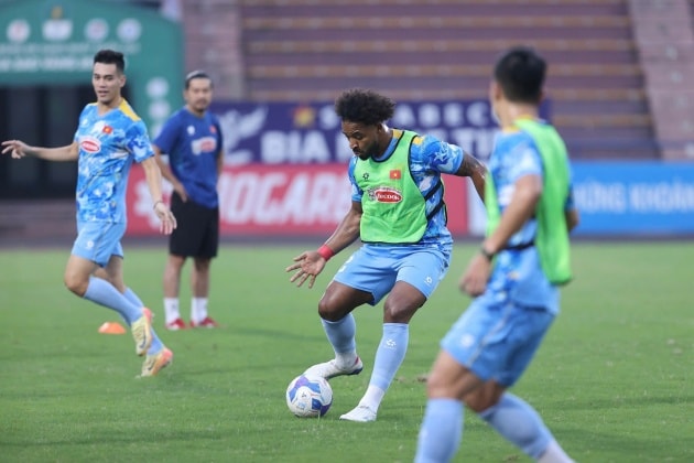 Việt Nam được đánh giá cao hơn nhiều so với Lào.