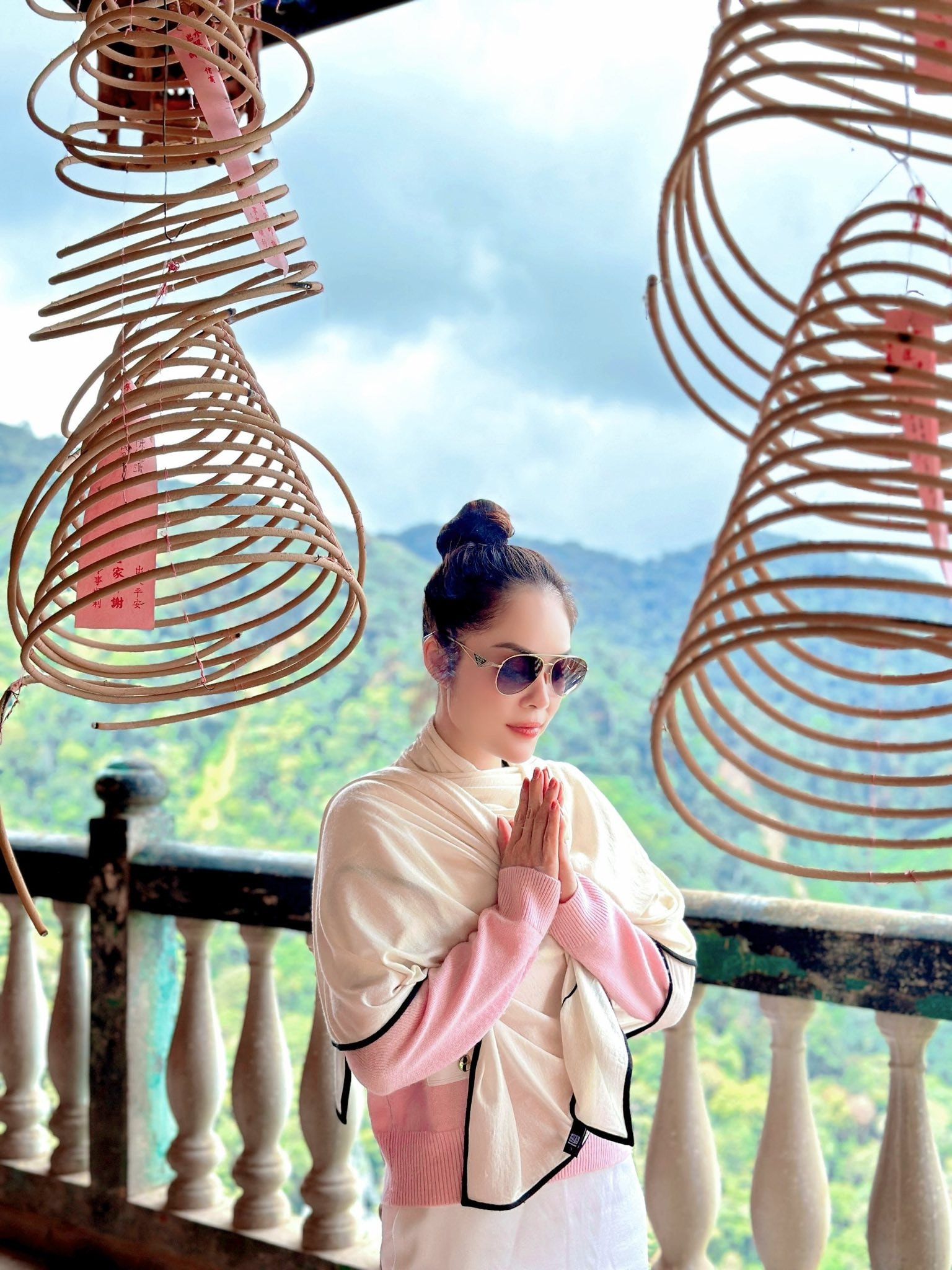 Diễn viên Dương Cẩm Lynh.