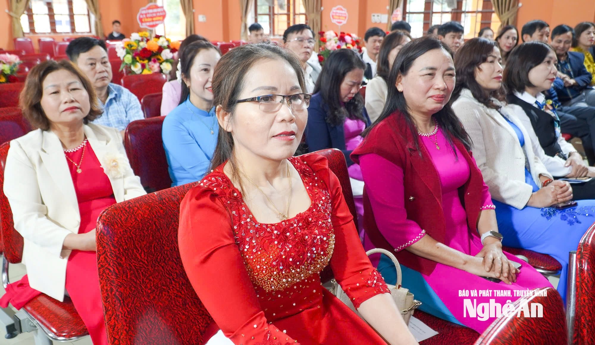 Đại biểu tham dự