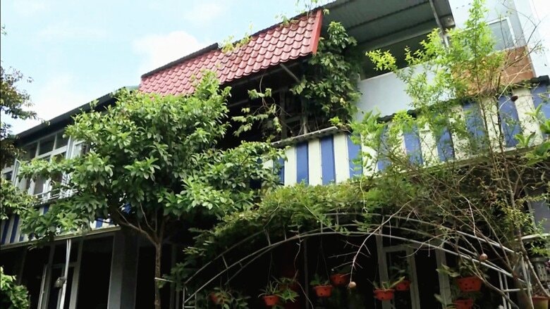 Cơ ngơi nhà vườn rộng 1.000 m2 của vợ chồng NSND Thanh Hoa ở ngoại thành Hà Nội.