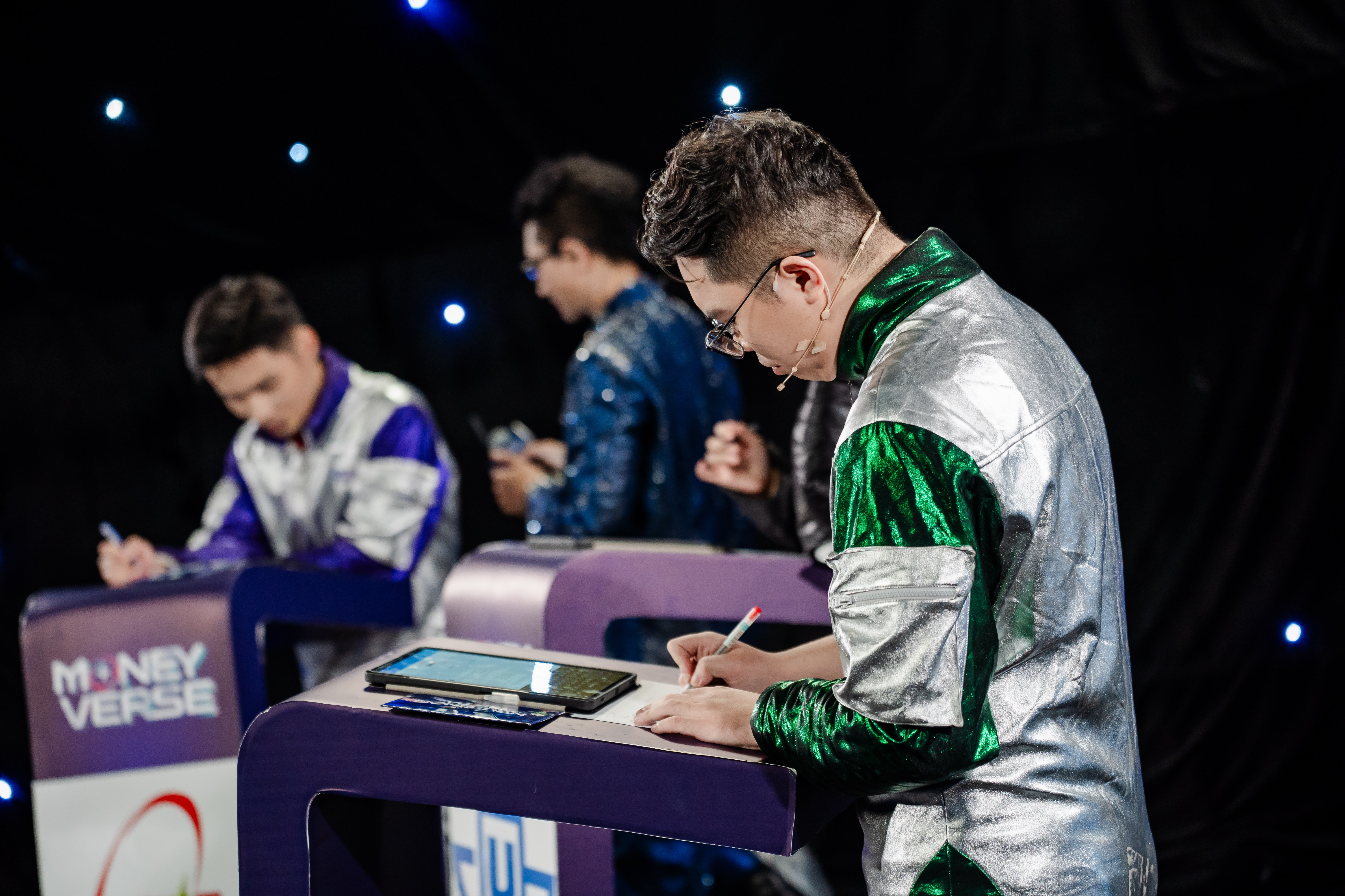 Nguyễn Minh Hiếu (TMU) là phi hành gia đầu tiên xuất sắc phá được mã khoá Black Hole