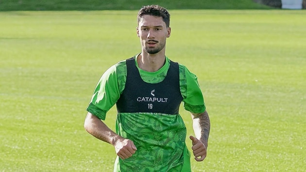 Tim Kleindienst vắng mặt khiến hàng công Gladbach bế tắc