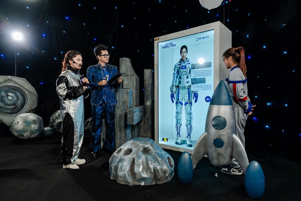 Lần đầu tiên Trí tuệ nhân tạo Multi-Agent AI trở thành Giám khảo gameshow giáo dục tài chính