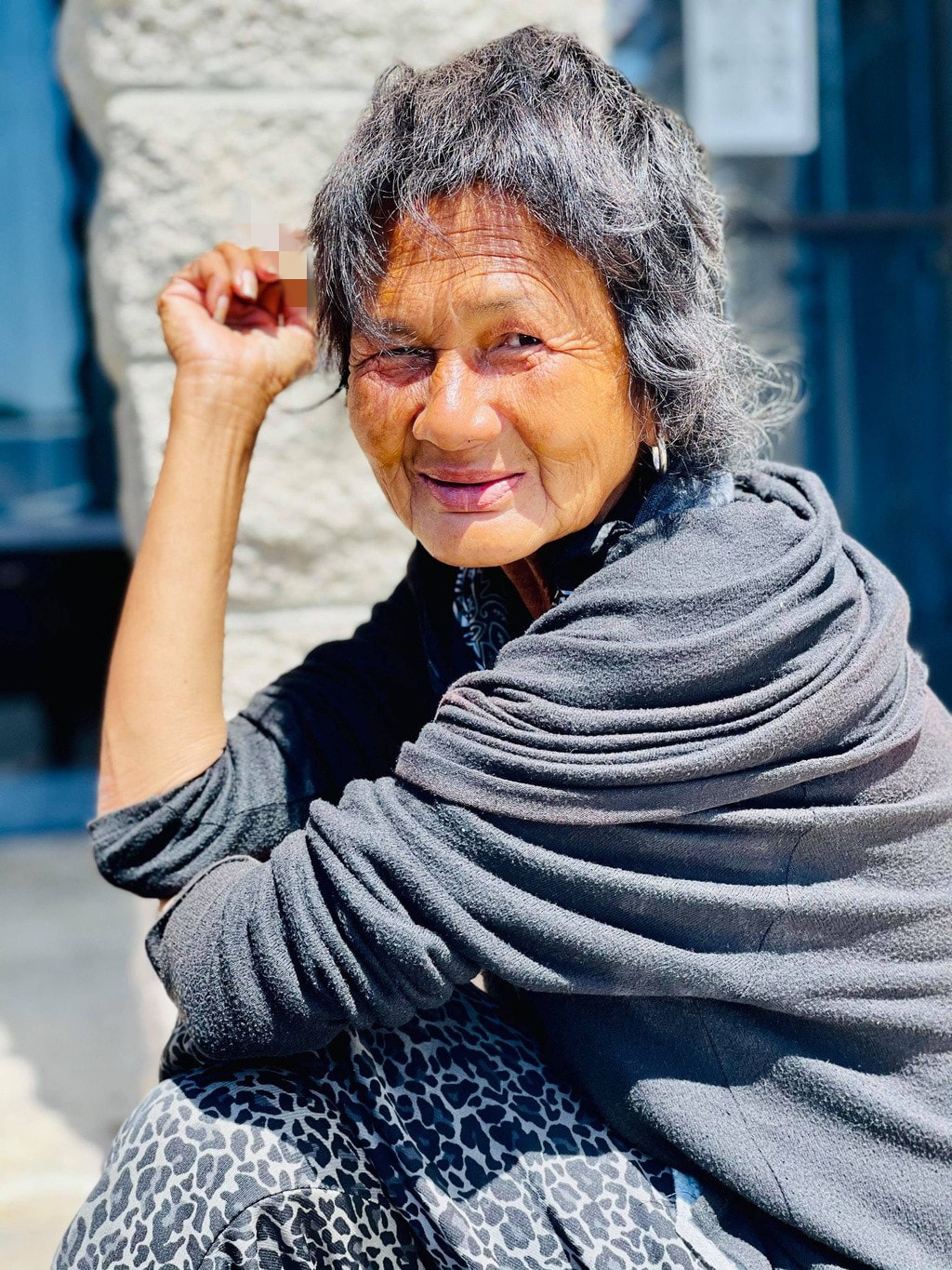 Ca sĩ Kim Ngân trong thời gian được danh hài Thúy Nga giúp đỡ.