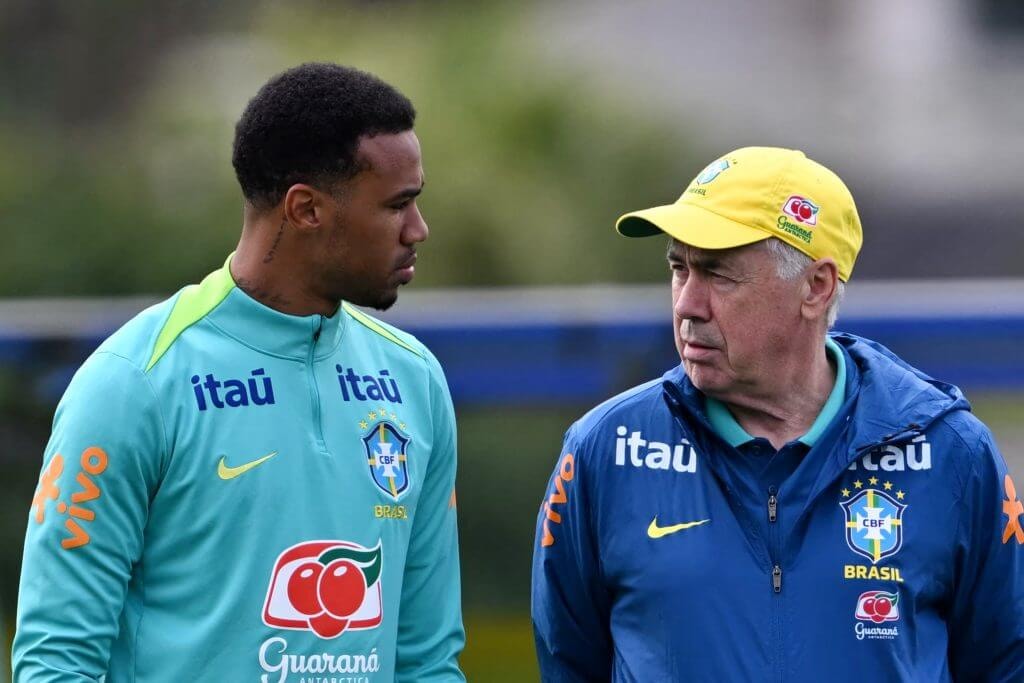 Gabriel Magalhaes là trụ cột nơi hàng phòng ngự Brazil.