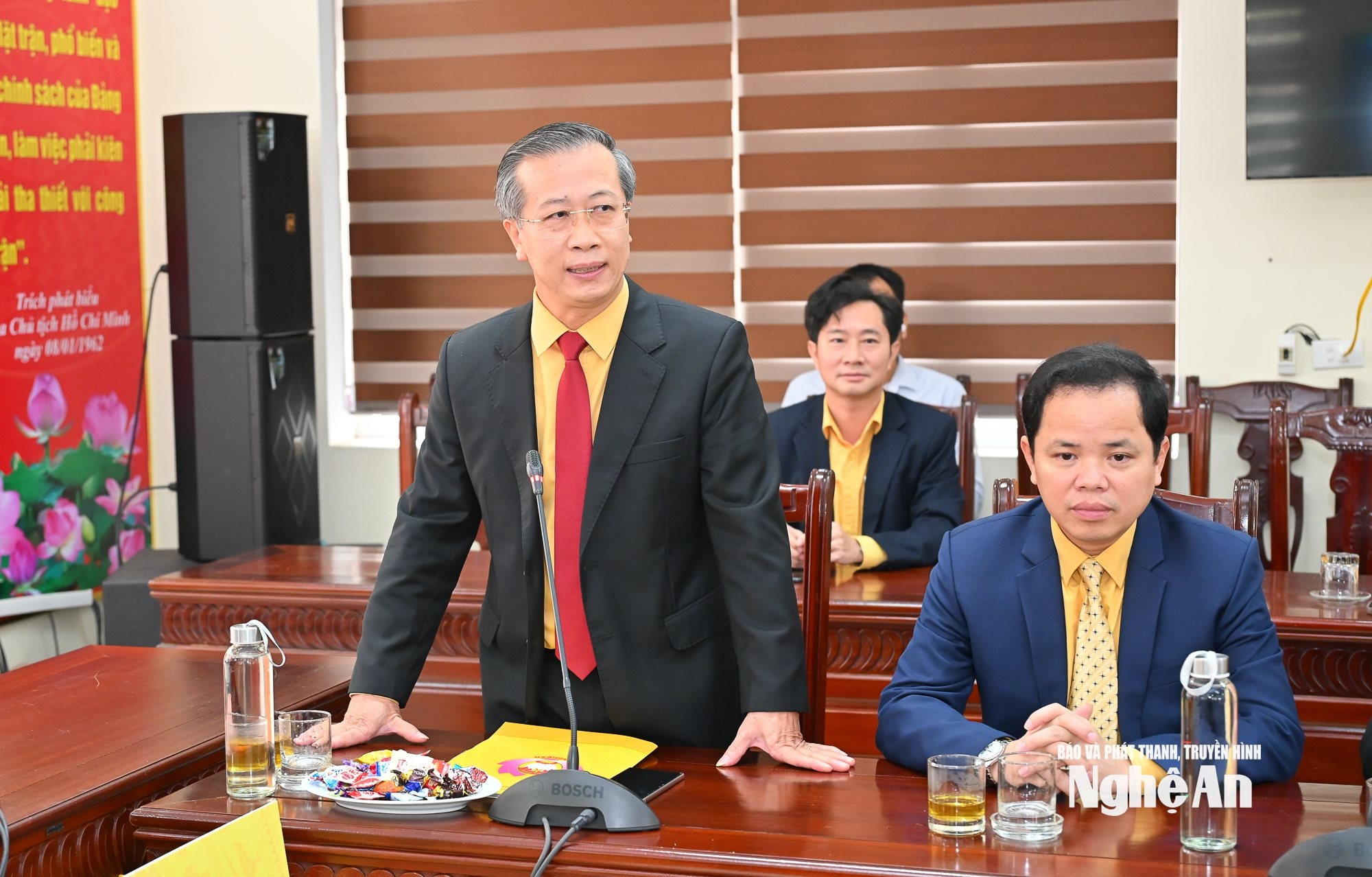 Phó bí thư thường trực chúc mừng ngày truyền thống MTTQ