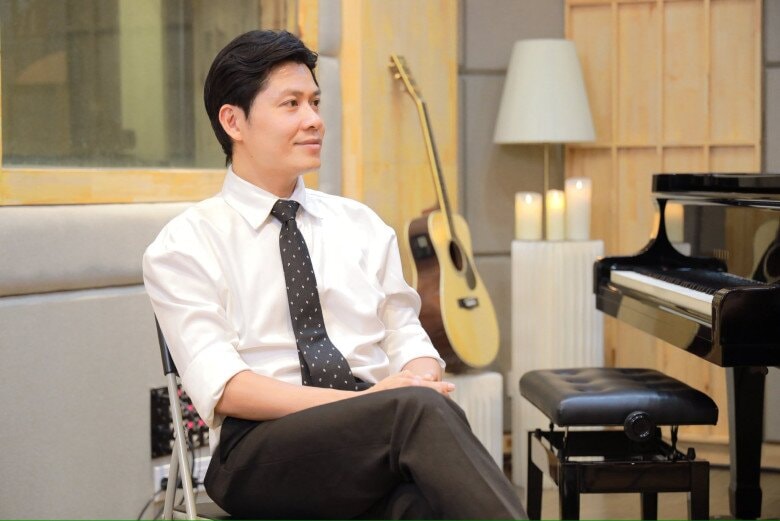 Nguyễn Văn Chung là một trong những nhạc sĩ sở hữu nhiều bản hit của làng nhạc Việt.