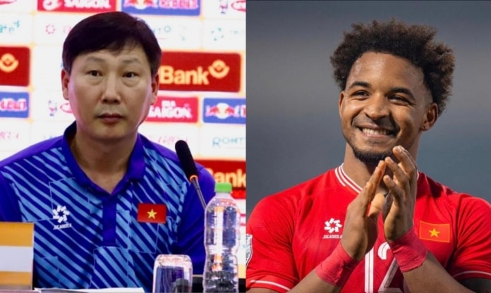 HLV Kim Sang Sik tin Xuân Son ghi bàn trước Lào