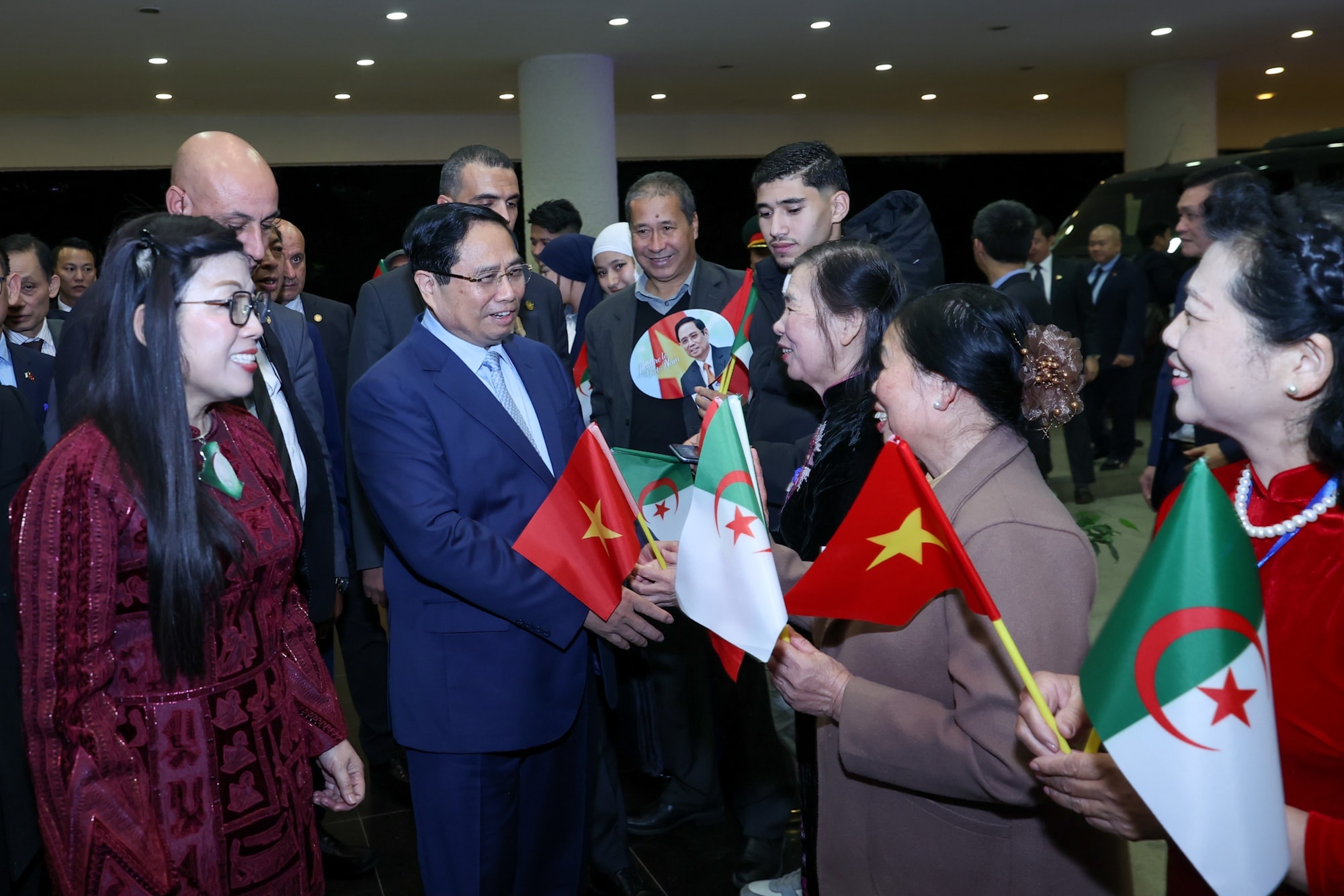 Thủ tướng: Kiều bào ta dù ở đâu cũng có thể trở về cội nguồn thuận lợi nhất- Ảnh 1.