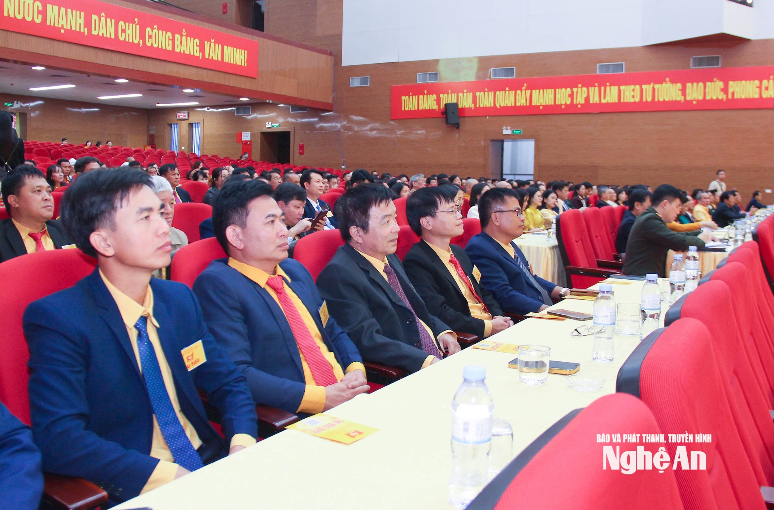  Các đại biểu chính thức tham gia Đại hội. Ảnh Mai Hoa 