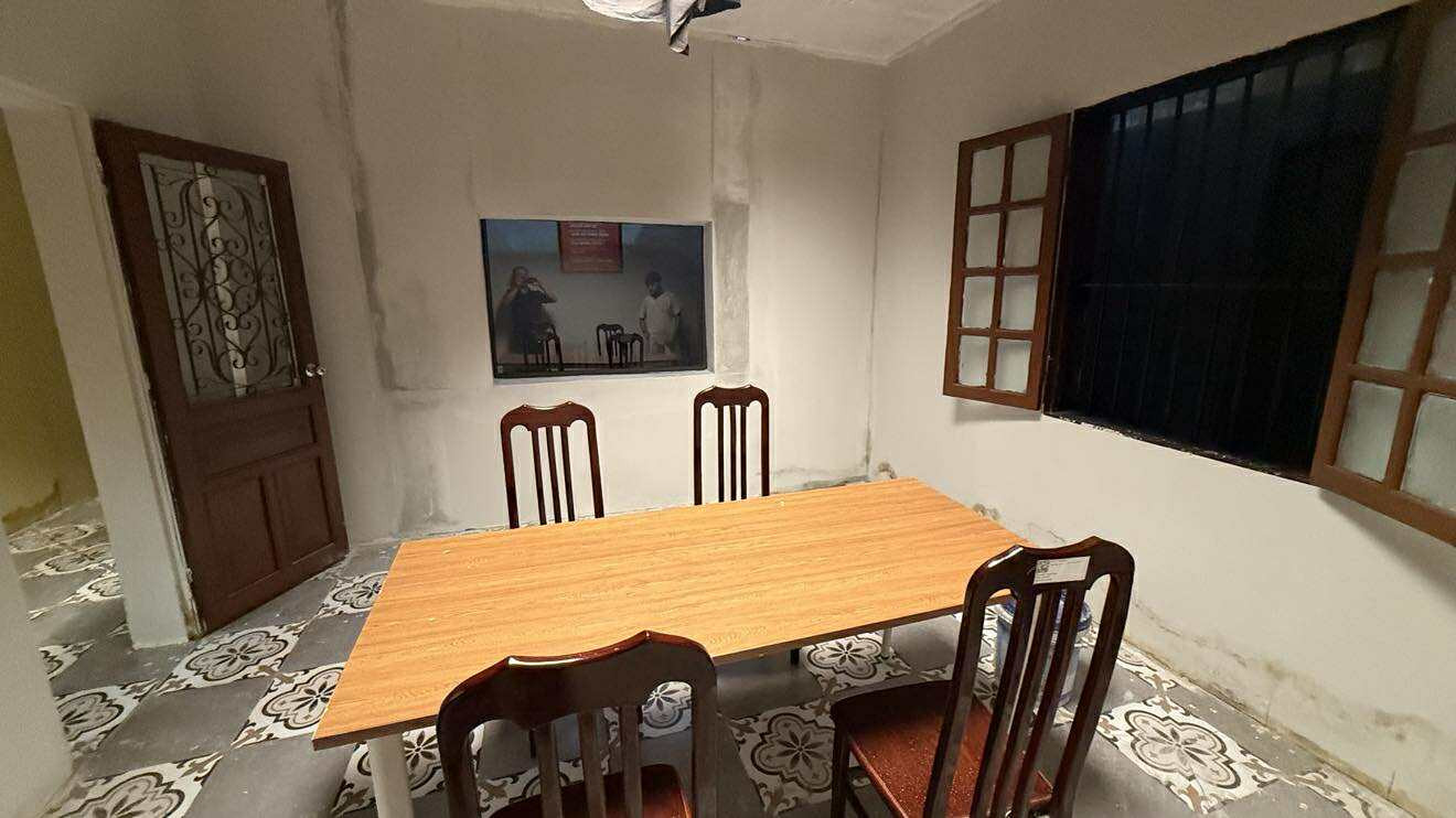 Một cảnh quay trong phim Lằn ranh cho thấy sự đầu tư về bối cảnh.
