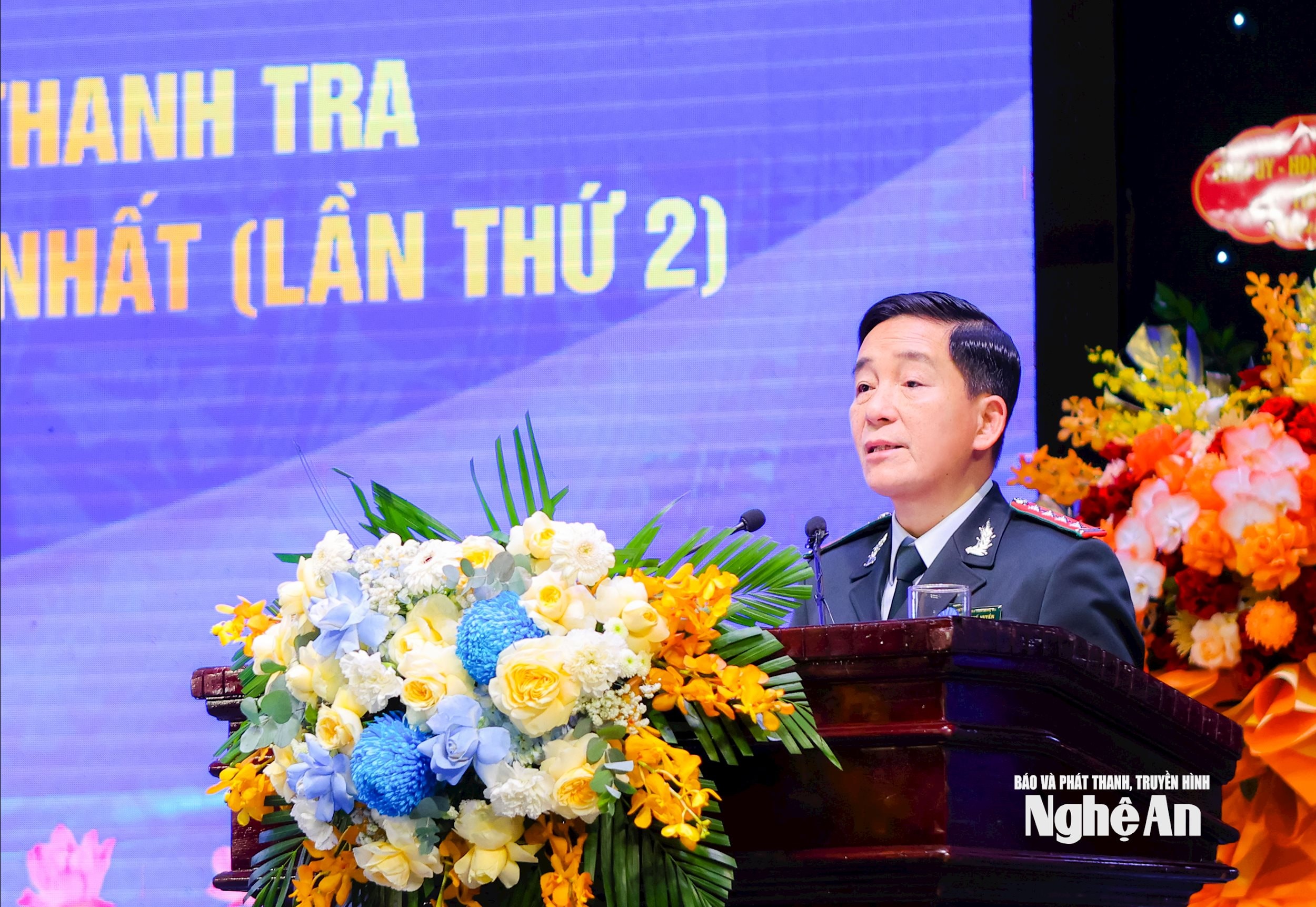 Đồng chí Chu Thế Huyền - Ủy viên Ban Thường vụ Tỉnh ủy, Chánh Thanh tra tỉnh Nghệ An trình bày diễn văn tại buổi lễ. Ảnh: Thanh Lê