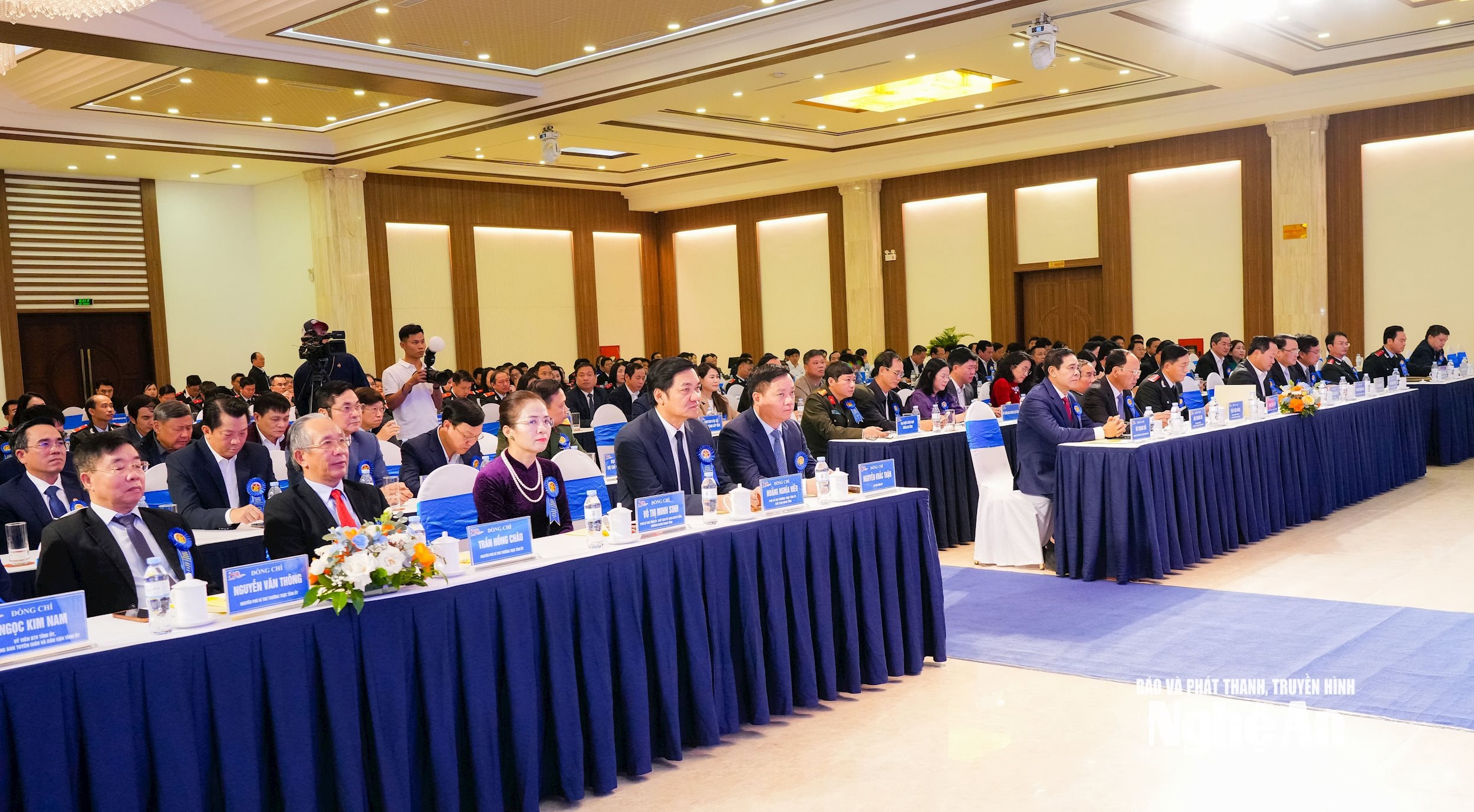  đại biểu dự