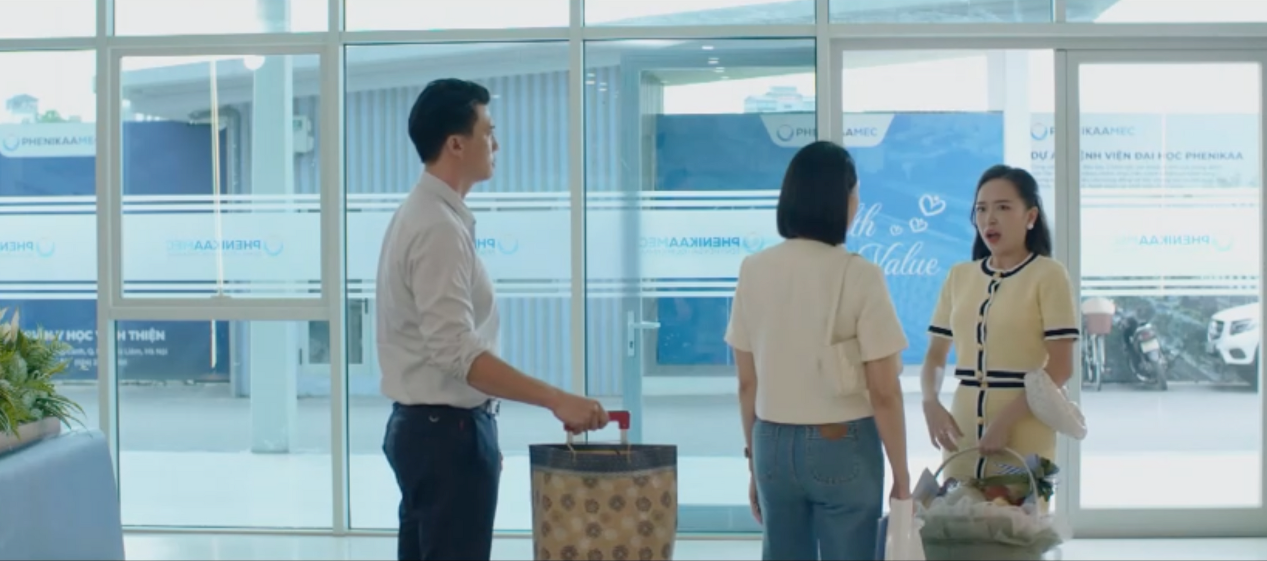 Lằn ranh - Tập 15: Nghi vấn để lộ thông tin điều tra trong vụ án Vinh Viên- Ảnh 4.