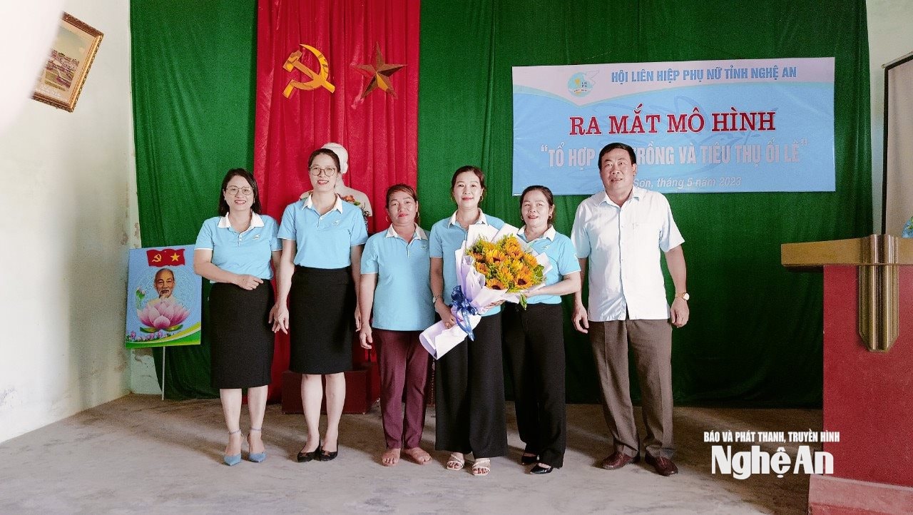 Ra mat Mo hinh trong va tieu thu oi le tai xã Nghia Son, huyen Nghia Dan