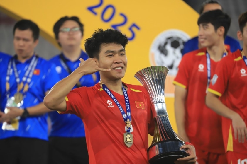 U22 Việt Nam vẫn có trung vệ số 1 cho trận gặp Lào 746019
