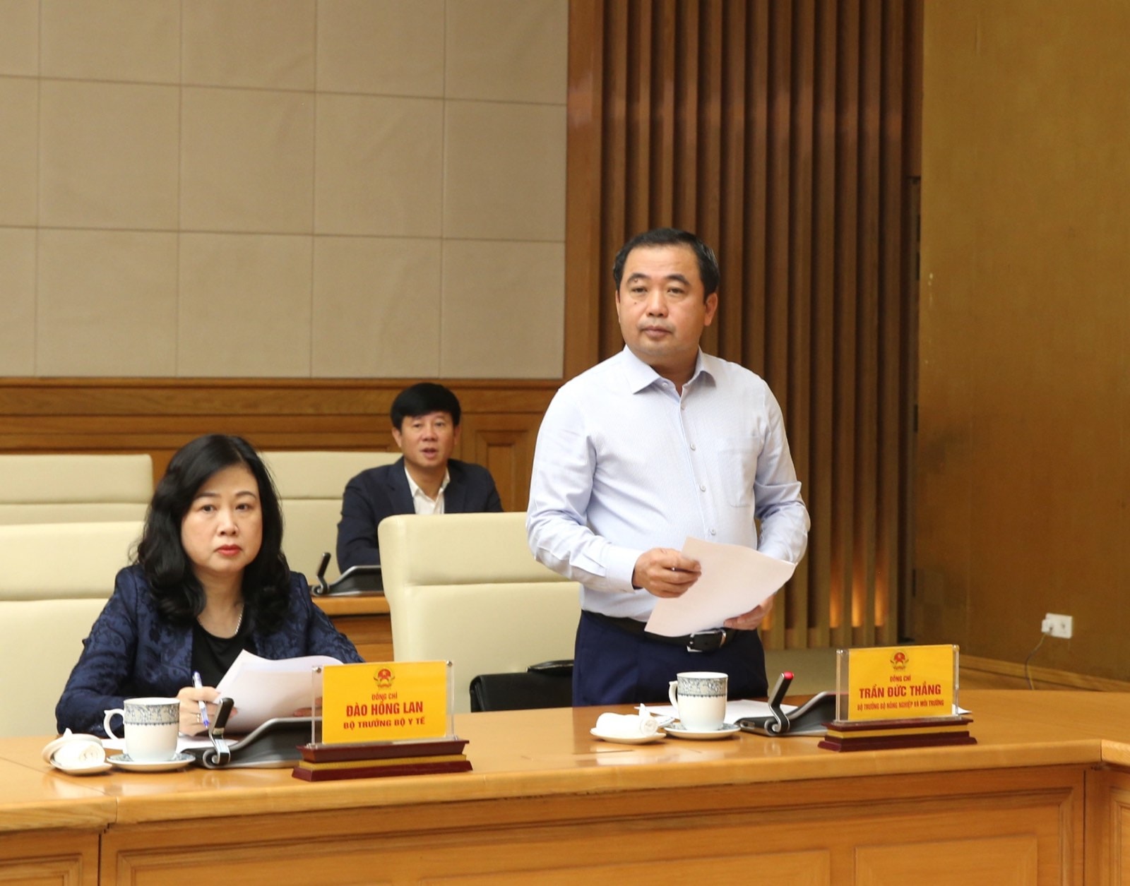 Từ Nam Phi, Thủ tướng chủ trì cuộc họp trực tuyến về ứng phó, khắc phục hậu quả mưa lũ- Ảnh 3.