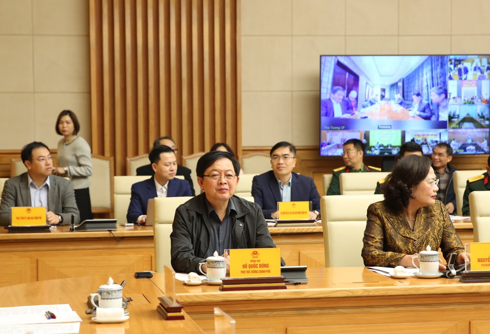 Từ Nam Phi, Thủ tướng chủ trì cuộc họp trực tuyến về ứng phó, khắc phục hậu quả mưa lũ- Ảnh 6.