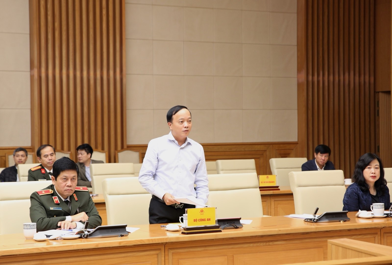 Từ Nam Phi, Thủ tướng chủ trì cuộc họp trực tuyến về ứng phó, khắc phục hậu quả mưa lũ- Ảnh 9.