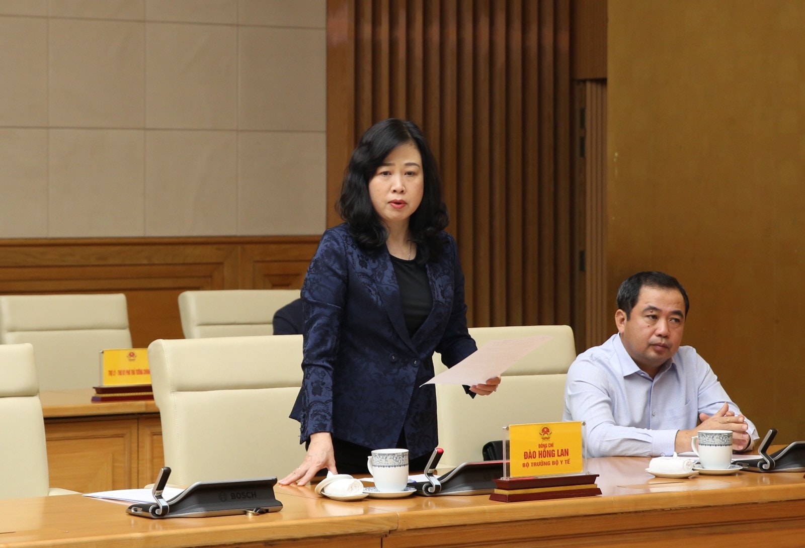 Từ Nam Phi, Thủ tướng chủ trì cuộc họp trực tuyến về ứng phó, khắc phục hậu quả mưa lũ- Ảnh 4.