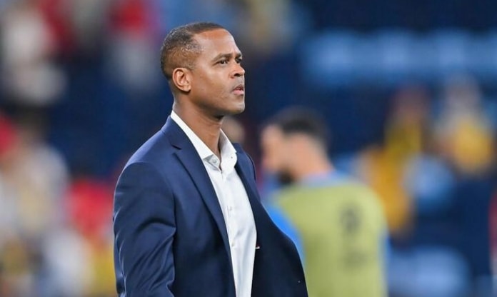 HLV Patrick Kluivert lên tiếng sau khi bị Indonesia sa thải