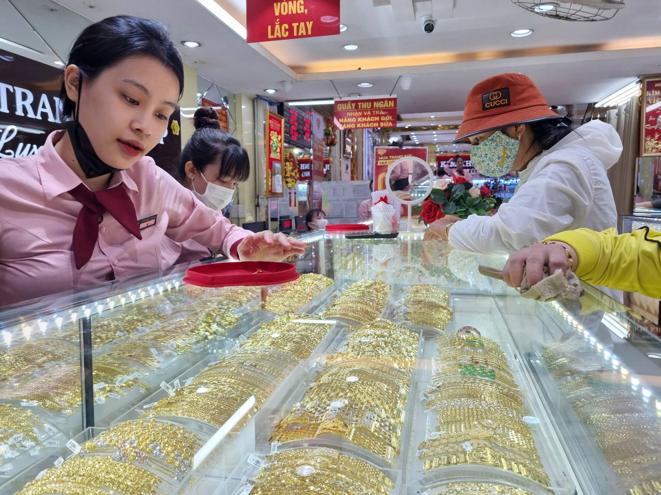 Giá vàng chiều nay 27/11/2025: Vàng giữ giá cao nhất 2 tuần