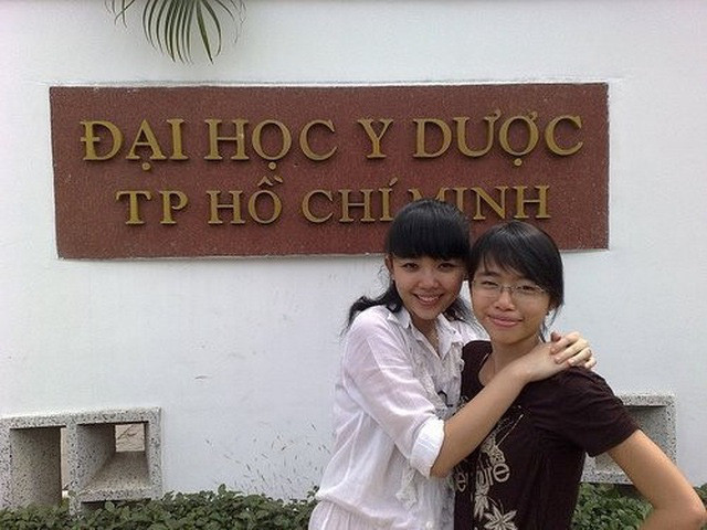 Tóc Tiên chọn theo đuổi đam mê âm nhạc thay vì con đường học bác sĩ.