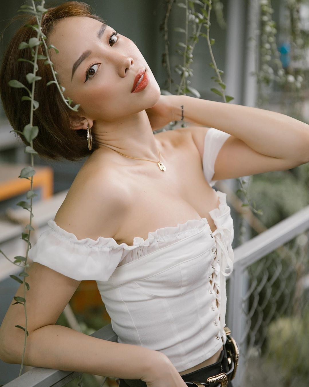 Loạt hình xăm mang nhiều ý nghĩa của Tóc Tiên