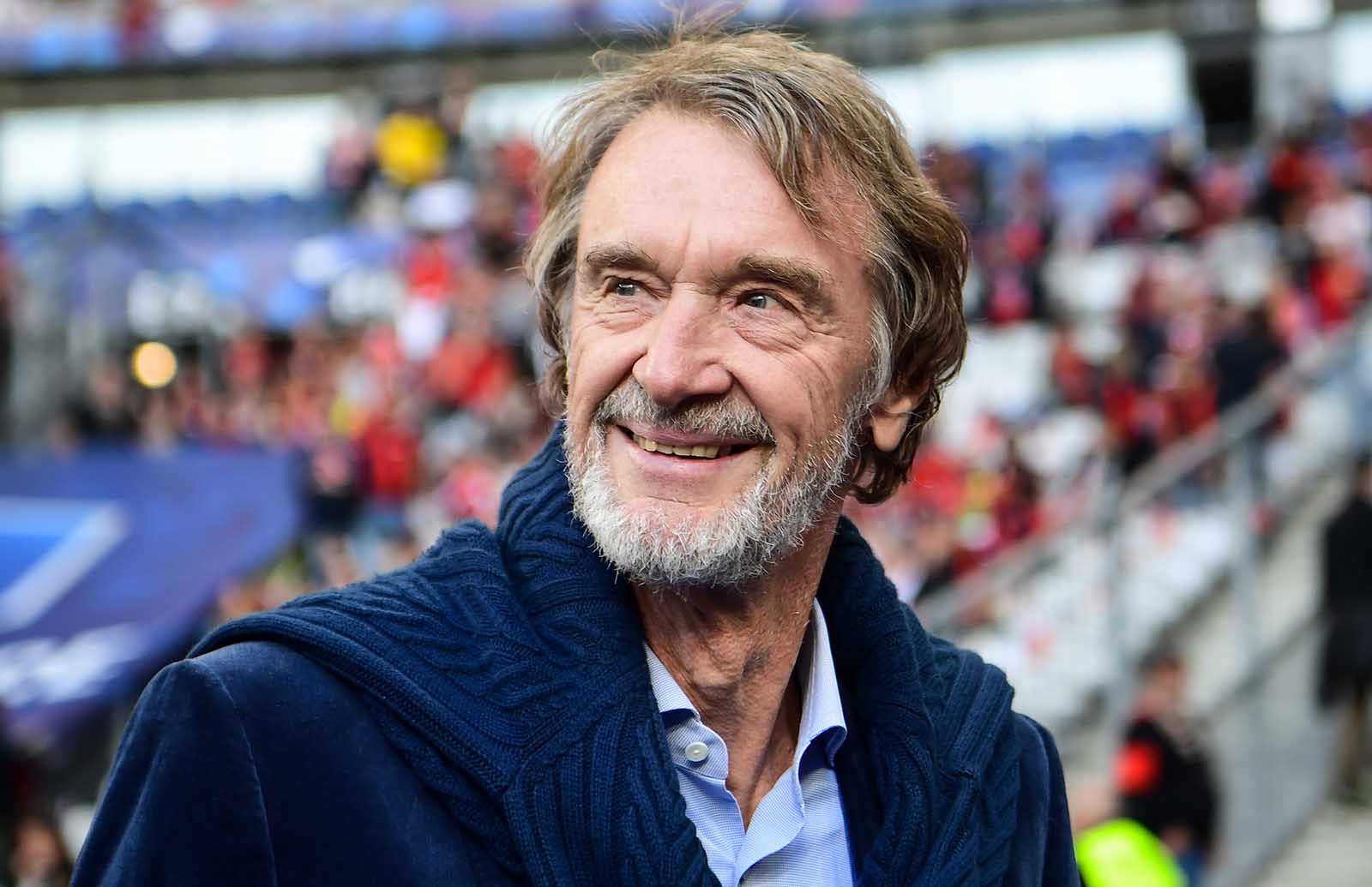 Sir Jim vẫn đang nỗ lực tái thiết Man Utd.