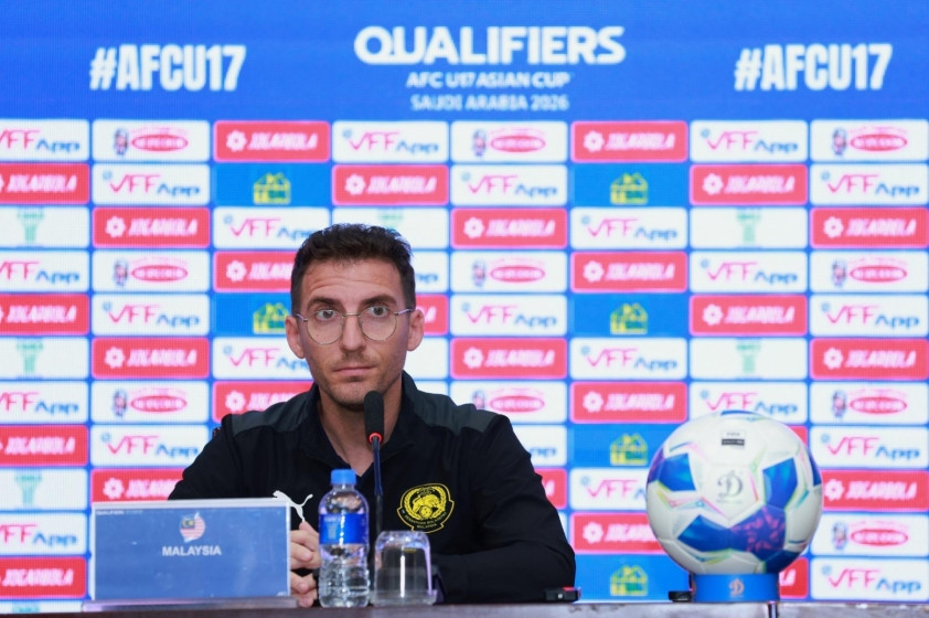 HLV Malaysia thốt lên khi thua 0-4: 'Việt Nam quá mạnh' 751060