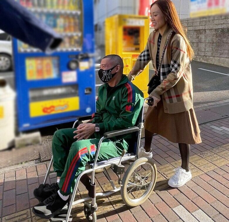 Ngọc Hà là người chăm sóc, động viên giúp chồng hồi phục sức khỏe.