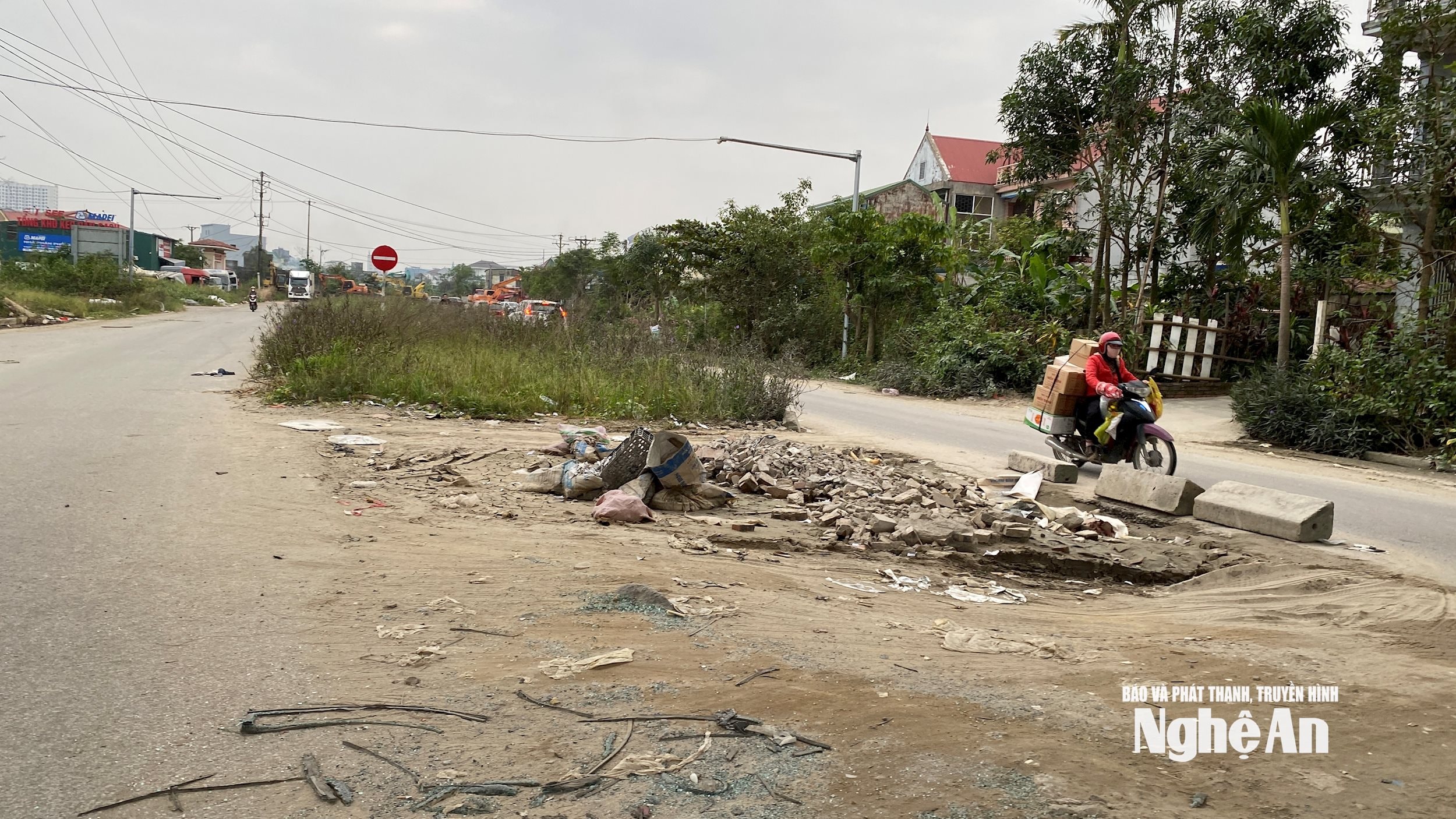 Một đoạn trên dự án ngổn ngang. Ảnh: Vĩnh Hoàng