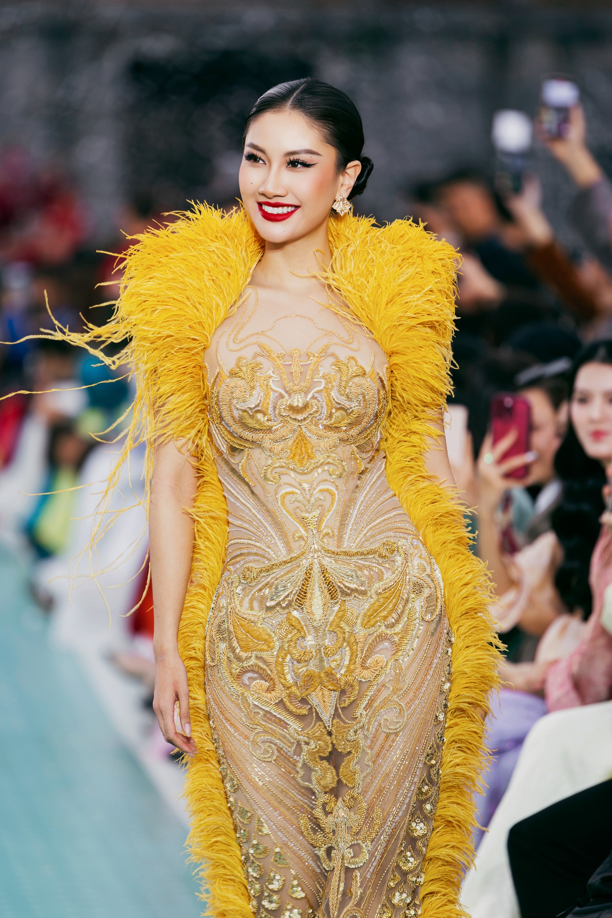 Nhiều fan tiếc nuối cho kết quả của Phương Linh vì nàng hậu đã có màn trình diễn đáng khen